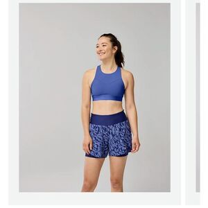 NWT Brooks 3 Pocket Run Racerback Sports Bra sz 38 A/B